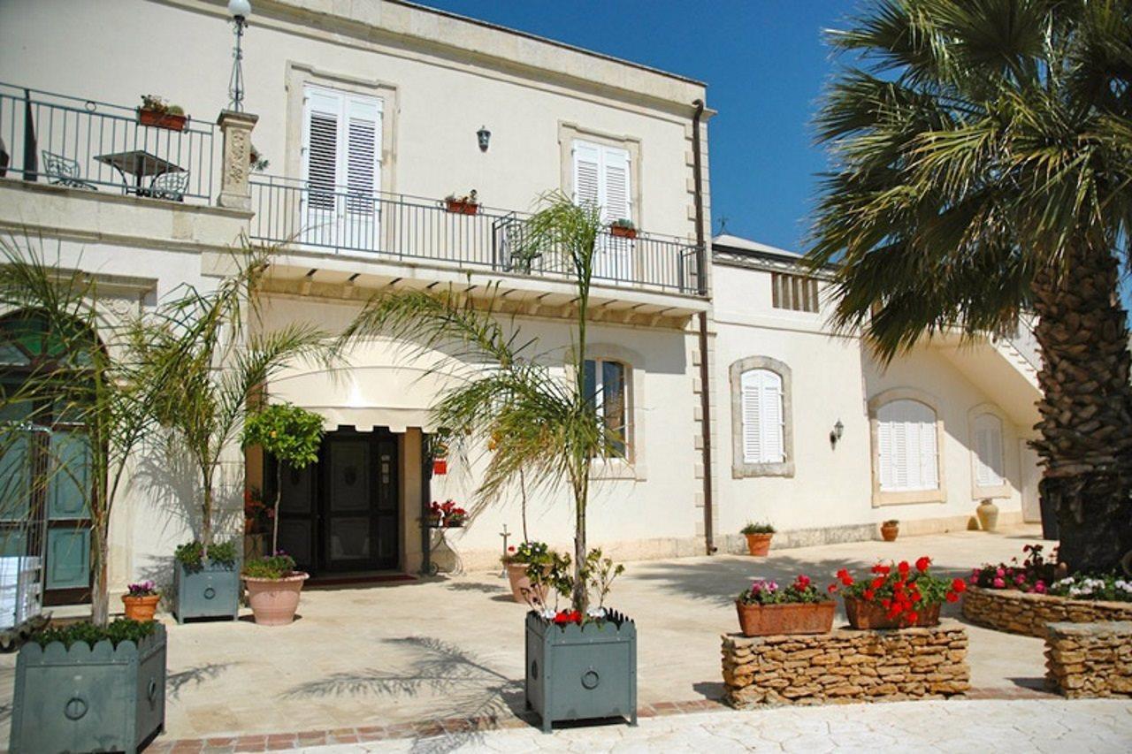 Charme Hotel Villa Principe Fitalia Fanusa Eksteriør billede